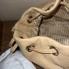 Kaye spade tan /cream color bucket bag pre used - Image 8