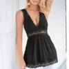 Top with Lace Black Size 4