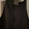 Venus size M fabric has stretch absolutely gorgeous top. High low on the side - Image 8