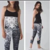 lululemon athletica size 4 Pretty Plume Angel Wing Black - Image 10