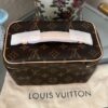 Mid size make up bag brand new - Image 10