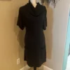 Washington size M sweater midi with two pockets and buttons on shoulders too