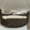 Large size bum bag brown and tan zipper in the back brand new - Image 13