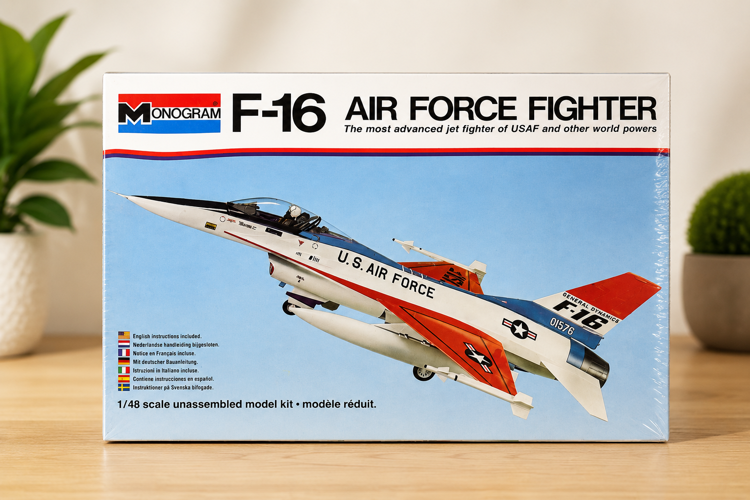 Vintage Monogram F-16 Air Force Fighter Jet Model Kit 1:48 Scale